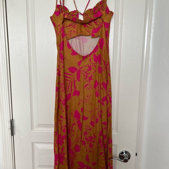 NWOT Dahlia Midi Dress in Rose Garden Botanical size 4 by Sun Becomes Her - Picture 4 of 5